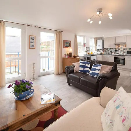 Devon Beach Court, Sea Views Of Woolacombe-2
